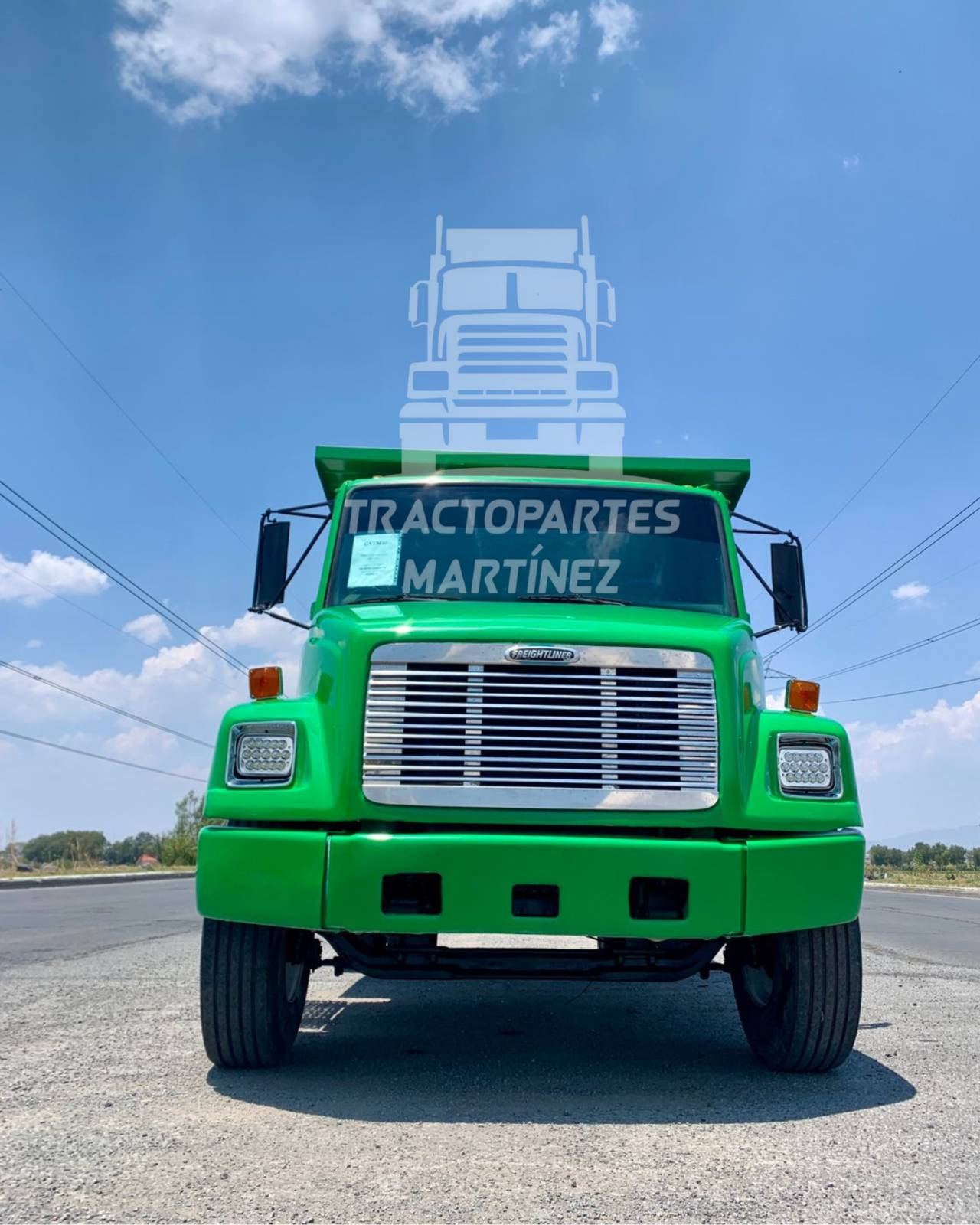 Camión FL70 Freightliner